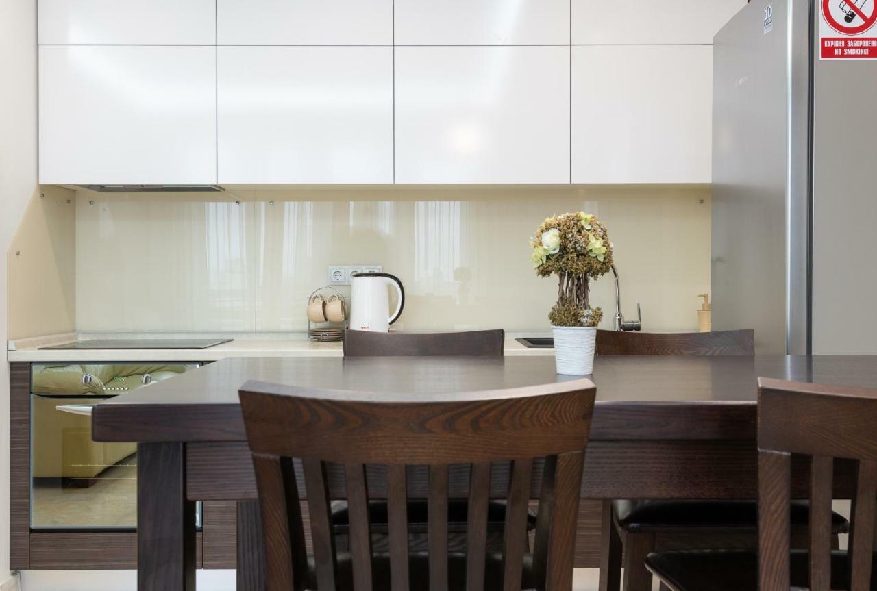 DeLuxe Apartment on Belorusskay Street Silver Tower Kiev Eksteriør bilde